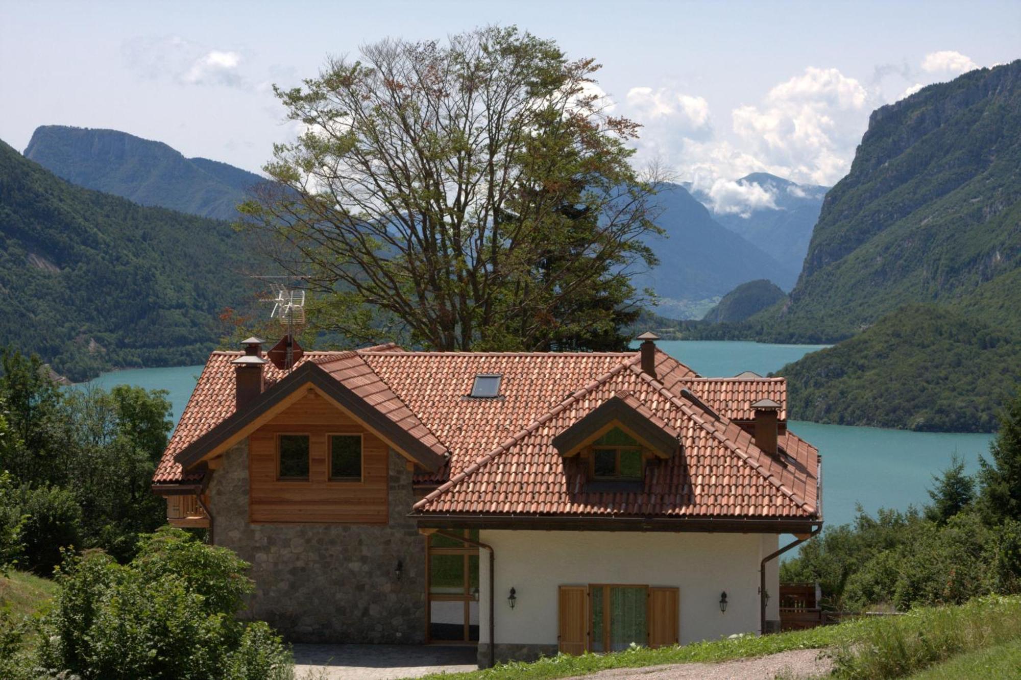 Agriturismo Ai Castioni Villa Molveno Exterior photo